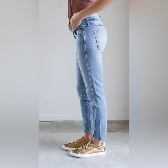 AMO Twist Sweet Cheeks Jeans - Picture 3 of 7